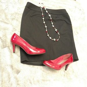 💥 FINAL SALE 💥 Ann Taylor Loft skirt